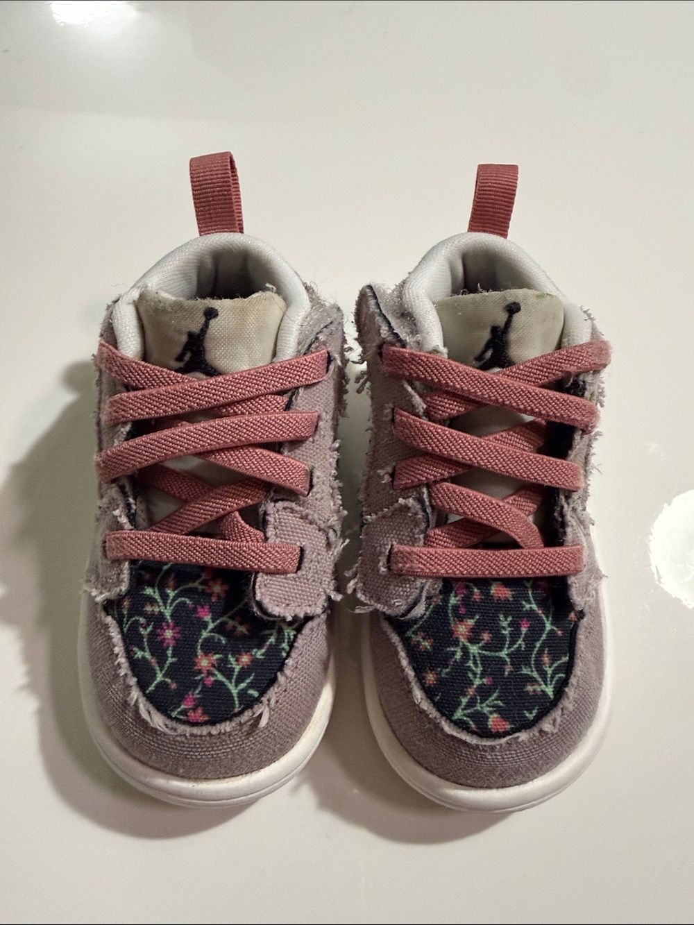 Jordan Baby Floral Accent Sneakers - Pink Sz 4.5